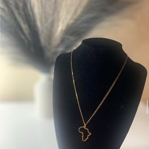 Gold Africa Pendant Necklace (18k Gold Plated)